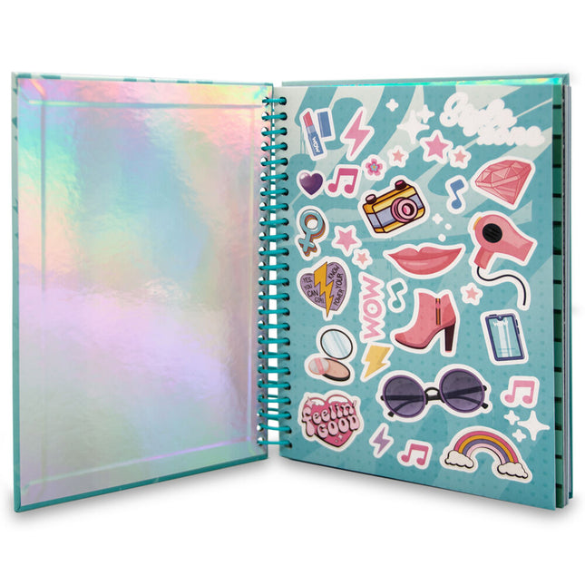 Cuaderno A5 Disenadora de moda Annie Wow Generation