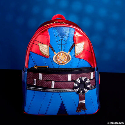Mochila Doctor Extrano Marvel Loungefly 26cm