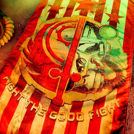 Caja metalica Tesoros del Yermo Fallout