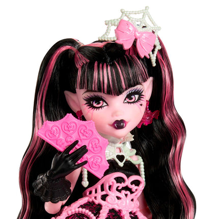 Muneca Draculaura Scary Sweet Birthday 1600 Monster High
