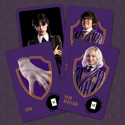 Juego de cartas Criaturas y Excluidos Miercoles Wednesday espanol