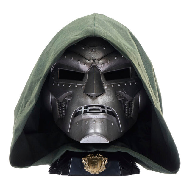 Casco premium Doctor Doom Marvel Legends